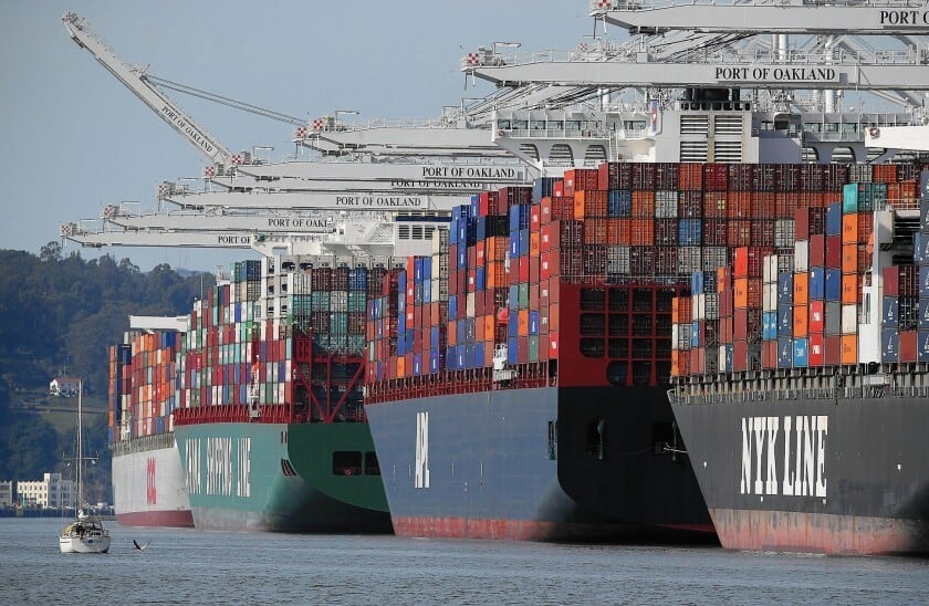 container ships, supply chain, port